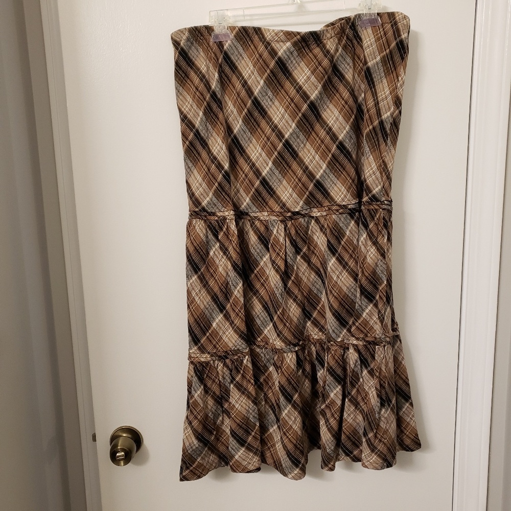 Avenue long brown skirt size 18/20